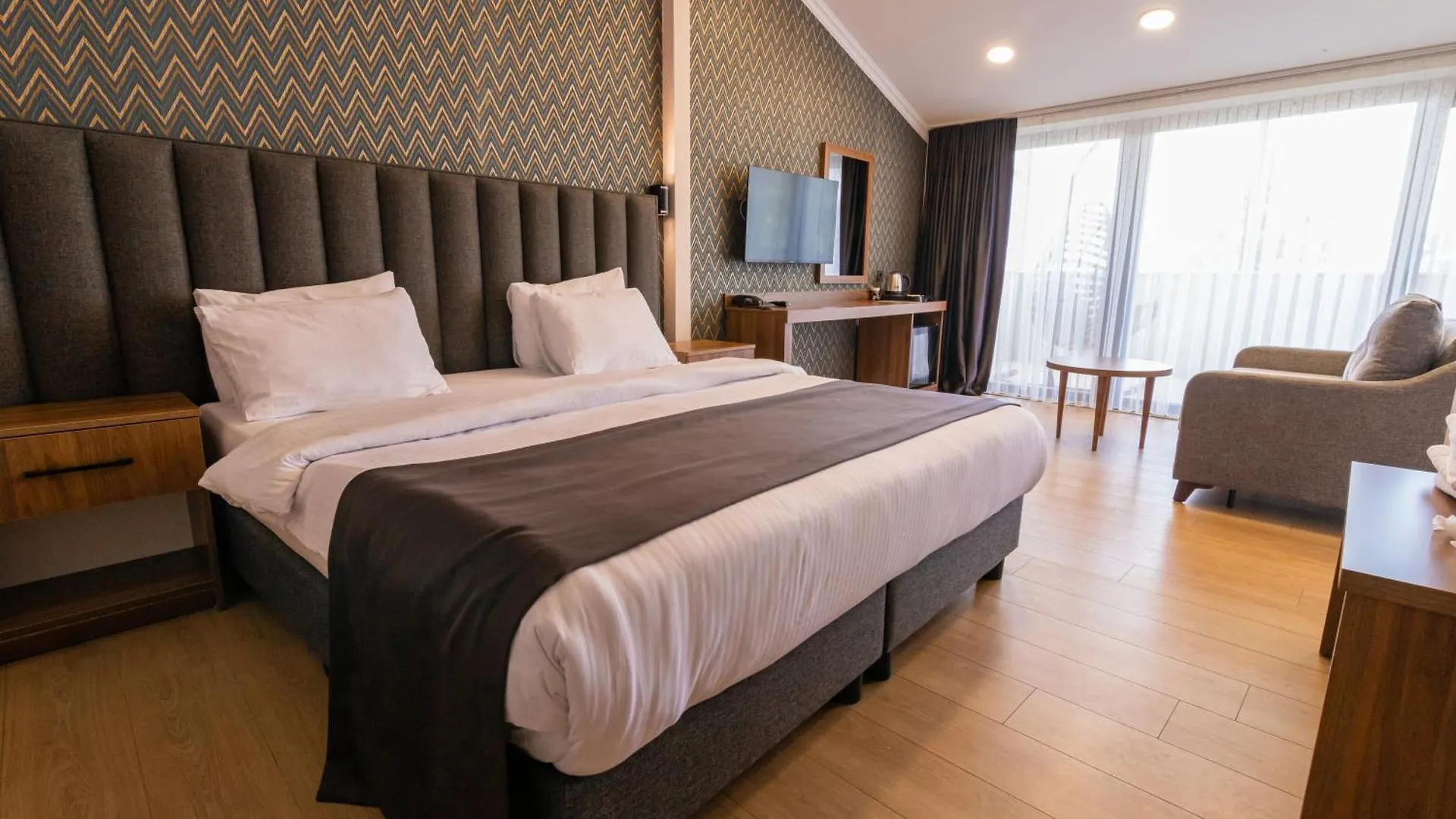 Eoeb Taksim Hotel ترابزون